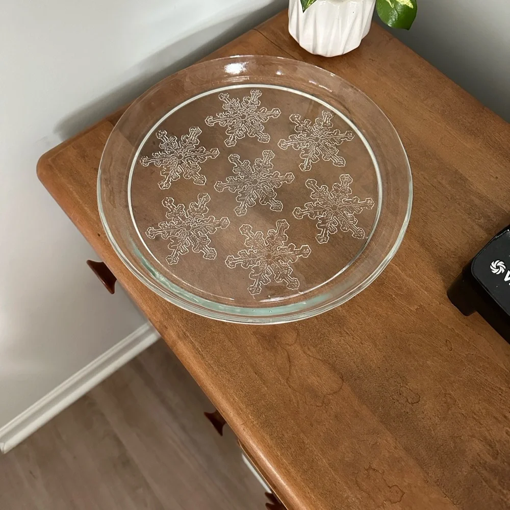 Elegant 13 inch Clear Glass Serving Platter